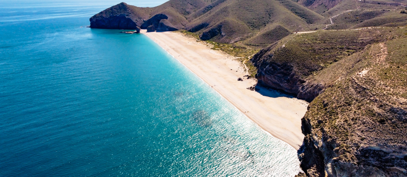 Alojamientos en Rodalquilar